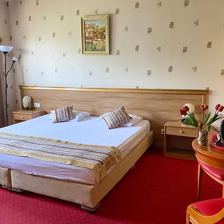 Alegro Hotel Veliko Tárnovo